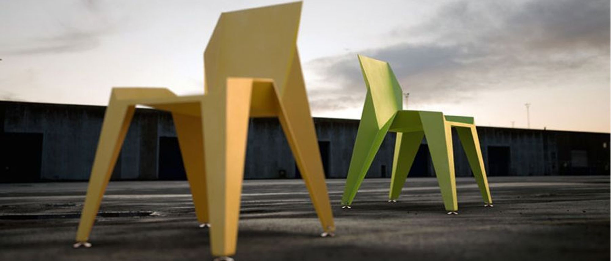 Tasarımda Malzeme: Metal Levhalar